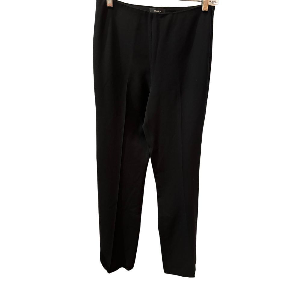 Women's Theory black crepe open bottom‎ 30" inseam pant size 2
